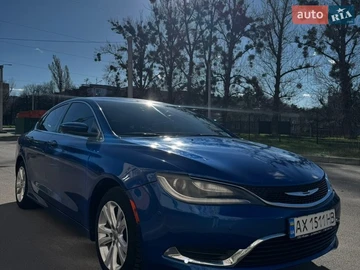 Авто Chrysler 200 2014 № 8673829
