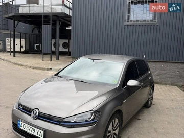 Авто Volkswagen E-Golf 2014 № 8673839
