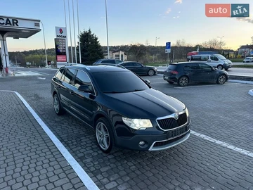 Авто Skoda Superb 2012 № 8673860