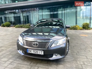 Авто Toyota Camry 2012 № 8673895