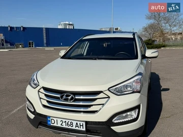 Авто Hyundai Santa Fe 2014 № 8673983