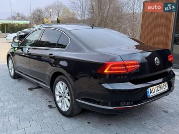 Авто Volkswagen Passat 2016 № 8673988