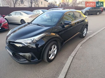 Авто Toyota C-Hr 2017 № 8674123