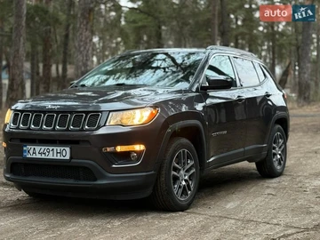 Авто Jeep Compass 2018 № 8674146