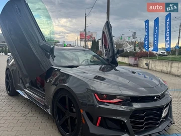 Авто Chevrolet Camaro 2016 № 8674147