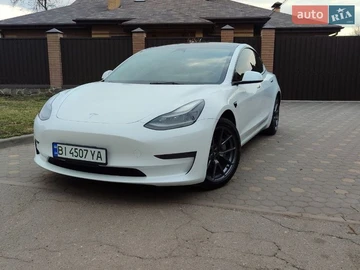 Авто Tesla Model 3 2023 № 8674149