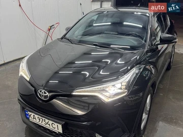 Авто Toyota C-Hr 2017 № 8674150