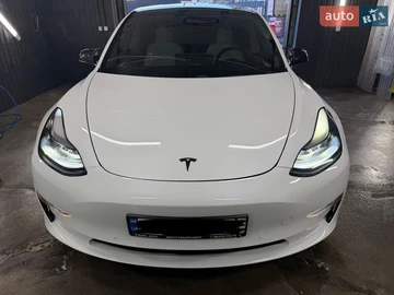 Авто Tesla Model 3 2021 № 8674168