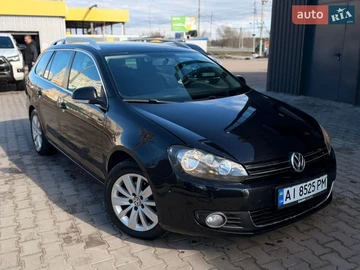Авто Volkswagen Golf 2010 № 8674247