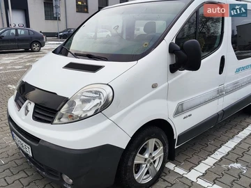 Авто Renault Trafic 2011 № 8674250
