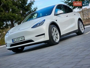 Авто Tesla Model Y 2022 № 8674347