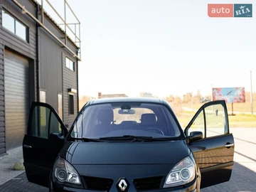 Авто Renault Grand Scenic 2008 № 8674395