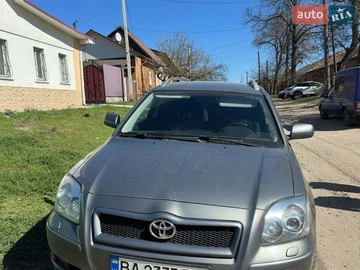 Авто Toyota Avensis 2004 № 8674396