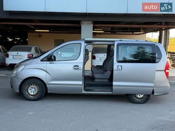 Авто Hyundai H-1 2012 № 8674548