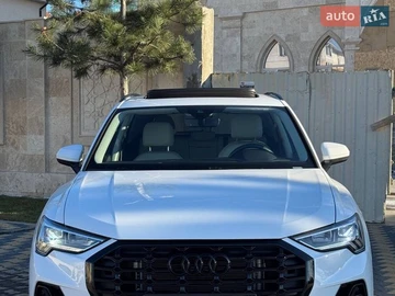 Авто Audi Q3 2023 № 8674745