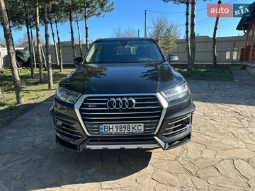 Авто Audi Q7 2015 № 8674749