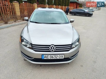 Авто Volkswagen Passat 2013 № 8674833
