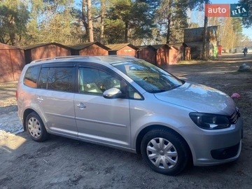 Авто Volkswagen Touran 2012 № 8674834