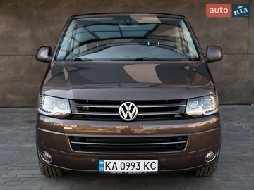Авто Volkswagen Multivan 2012 № 8675017