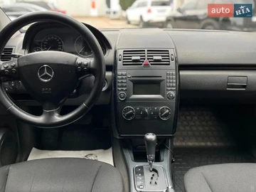 Авто Mercedes A-Class 2009 № 8675073