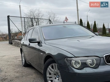 Авто BMW 7 Series 2003 № 8675074