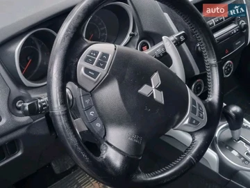 Авто Mitsubishi Asx 2010 № 8675101