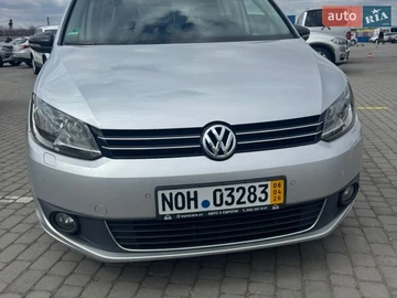 Авто Volkswagen Touran 2012 № 8675132
