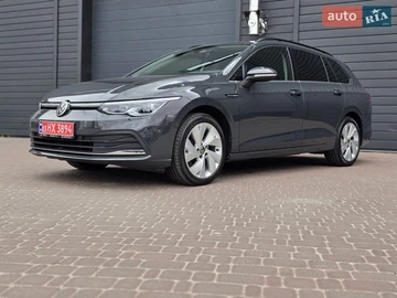 Авто Volkswagen Golf 2022 № 8675300