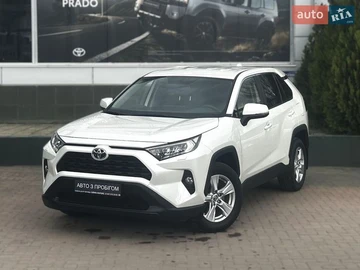 Авто Toyota Rav4 2021 № 8675308