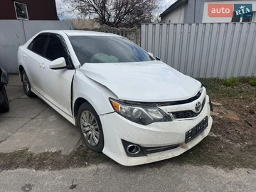 Авто Toyota Camry 2012 № 8675347