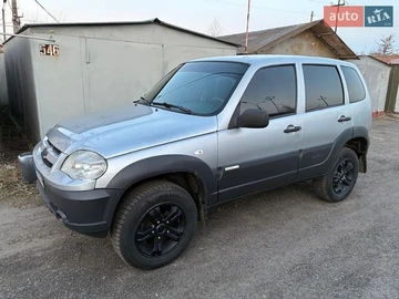 Авто Chevrolet Niva 2012 № 8675364