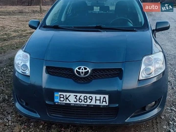 Авто Toyota Auris 2008 № 8675379