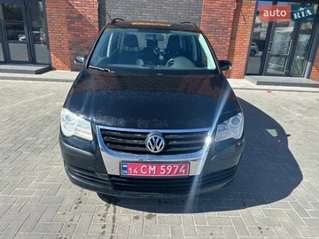 Авто Volkswagen Touran 2008 № 8675521