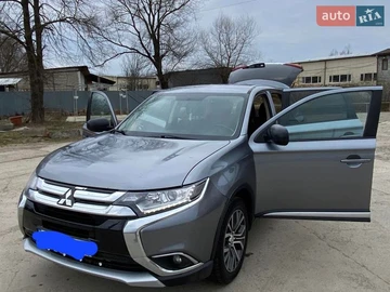 Авто Mitsubishi Outlander 2016 № 8675562