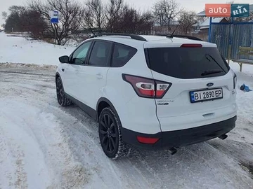 Авто Ford Escape 2017 № 8675565
