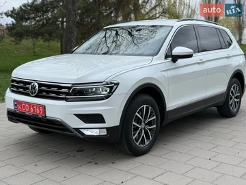 Авто Volkswagen Tiguan 2019 № 8675575