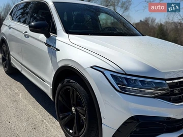 Авто Volkswagen Tiguan 2022 № 8675604