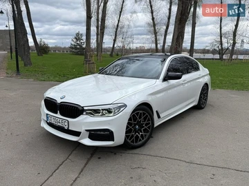 Авто BMW 5 Series 2019 № 8675616