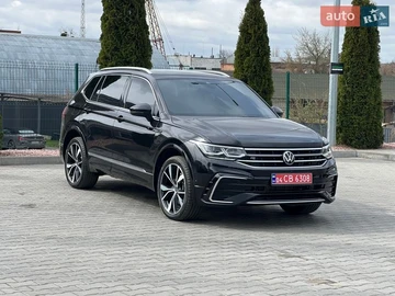 Авто Volkswagen Tiguan 2022 № 8676080