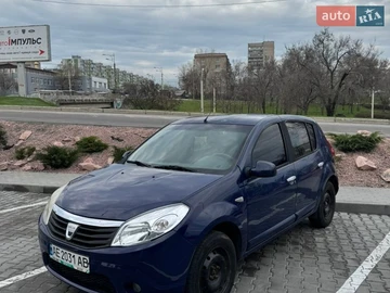 Авто Dacia Sandero 2009 № 8676268