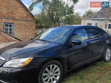 Авто Chrysler 200 2013 № 8676332
