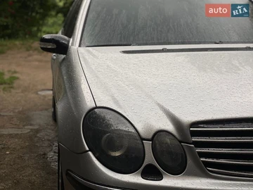 Авто Mercedes E-Class 2002 № 8676356
