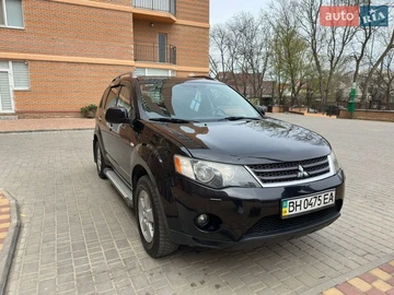 Авто Mitsubishi Outlander Xl 2008 № 8676517