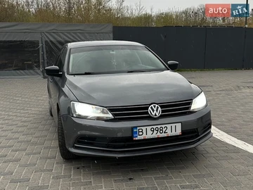 Авто Volkswagen Jetta 2015 № 8676527