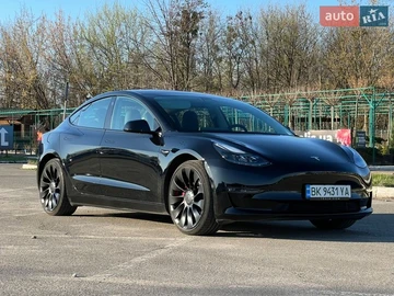 Авто Tesla Model 3 2023 № 8676696