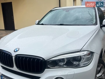 Авто BMW X5 2018 № 8676706