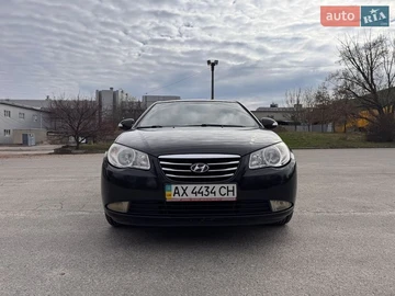 Авто Hyundai Elantra 2010 № 8676956
