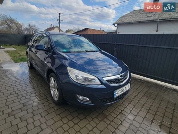 Авто Opel Astra 2011 № 8676983