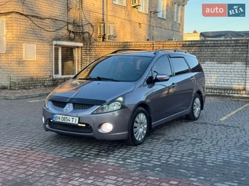Авто Mitsubishi Grandis 2004 № 8676989