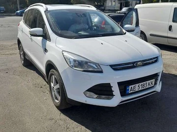 Авто Ford Kuga 2013 № 8677022